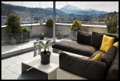 Балкон с видом на горы